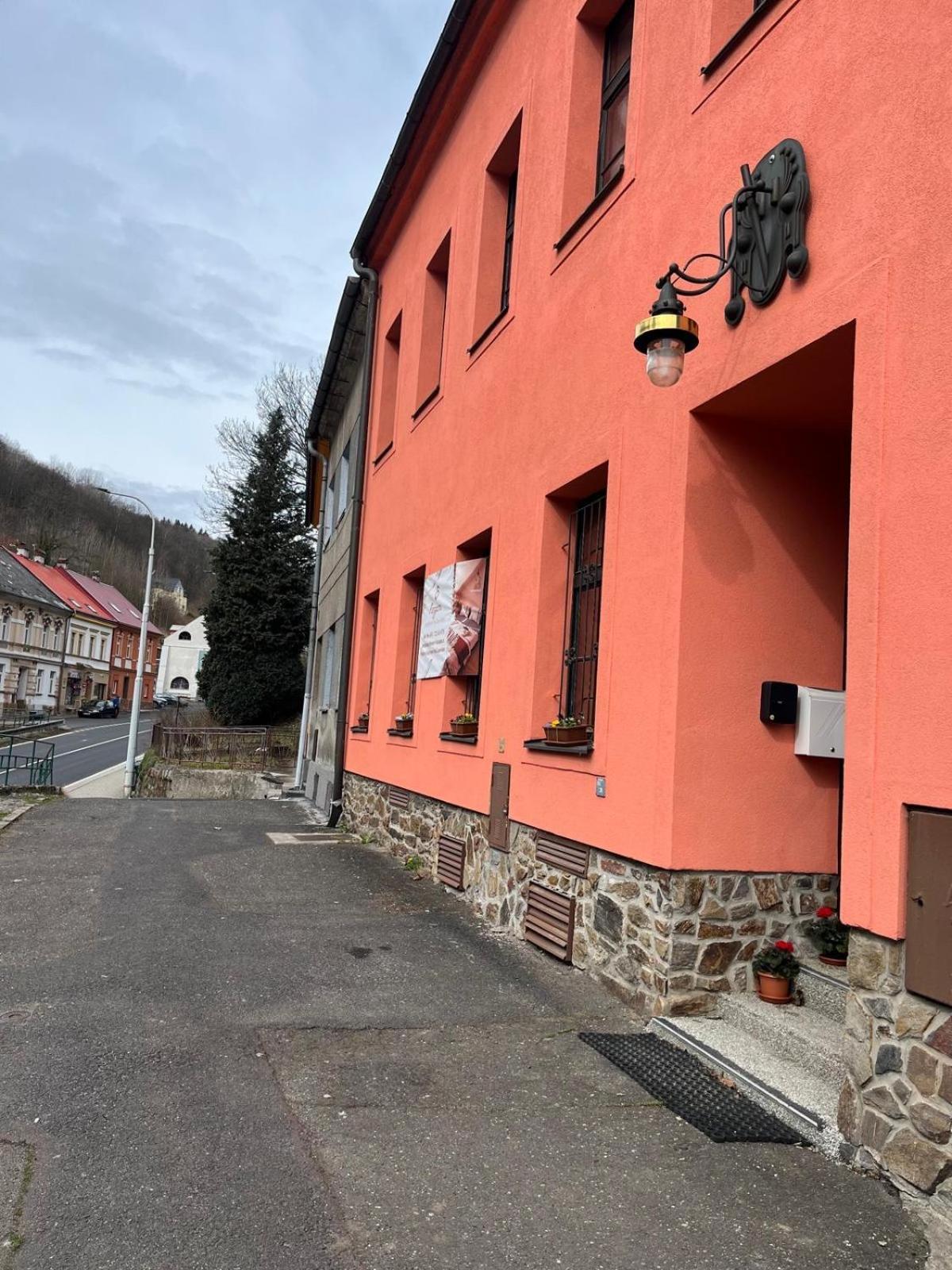 Penzion Jachymov Pod Lanovkou Buitenkant foto